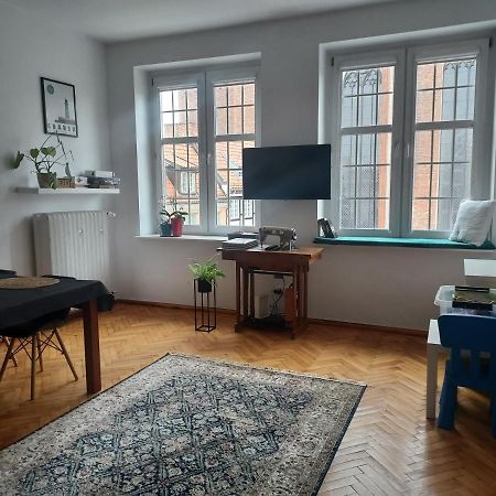 Apartment In Old Town - View Of Mariacki Church Gdansk Bagian luar foto