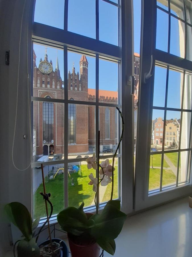 Apartment In Old Town - View Of Mariacki Church Gdansk Bagian luar foto